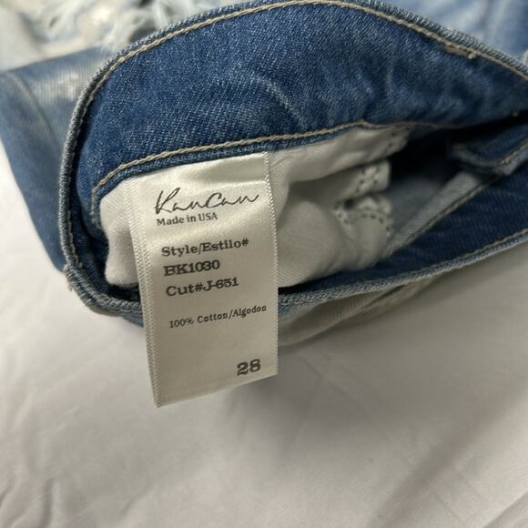 KanCan Estilo Mid Rise Destroyed Boyfriend Jeans Women’s Size 28 - Picture 9 of 10